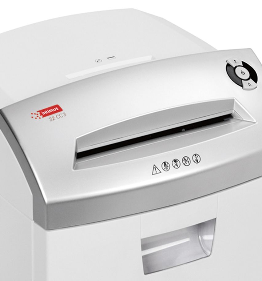 32 CC3 compact deskside paper shredder